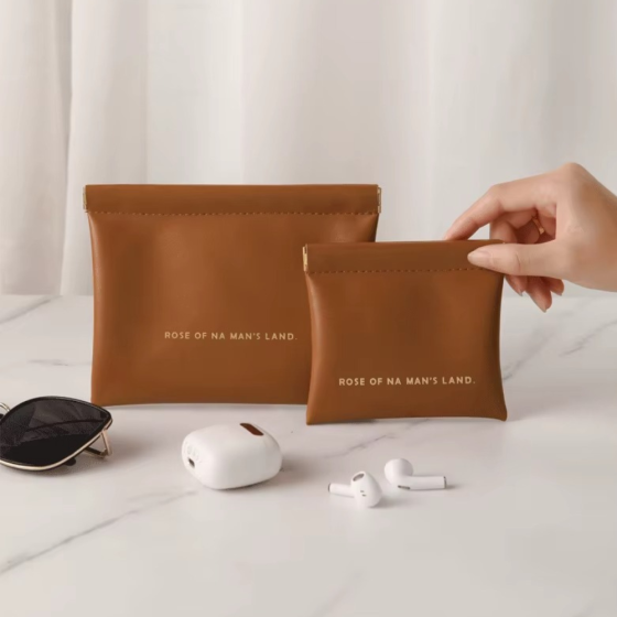 Косметичка для хранения аксессуаров портативная,футляр для мелочей на магнитной клипсе,коричневый Каменец-Подольский