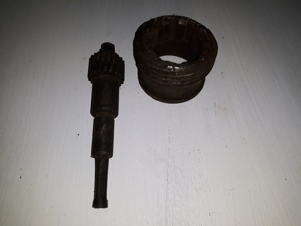 Шестірня приводу спідометра провідна та відома ГАЗ-51, ГАЗ-52 КОМПЛЕКТ. 51-3802034 Харків - фото 1