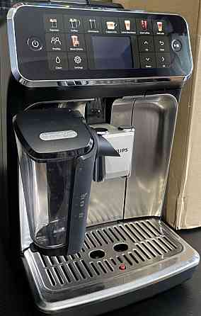 Кавомашина Philips Series 5500 Latte Go EP5547/90 Київ