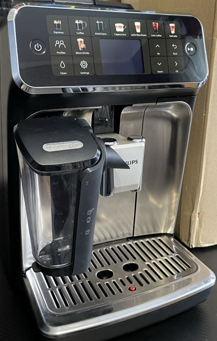 Кавомашина Philips Series 5500 Latte Go EP5547/90 Київ - фото 4