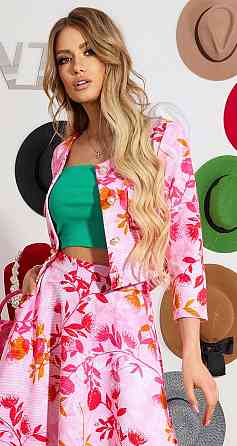 Костюм з укороченим жакетом (42) Київ