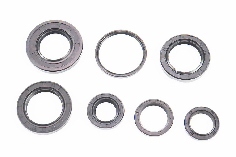 Сальники к-кт 7шт (17x25x5; 17x27x6; 21x28x4; 24x43x6; 25x37x7; 27x40x6; 34x39x3) двигуна, Suzuki AD50 Киев - изображение 1