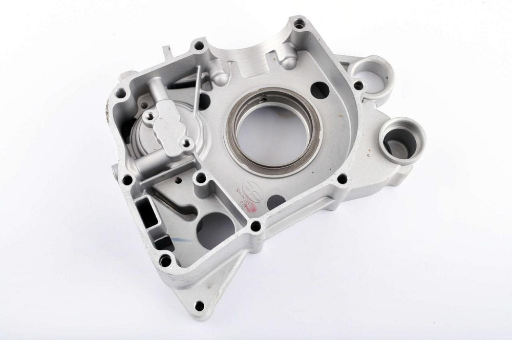 Картер скутер 4 Т китай 125/150 (152QMI, 157QMJ) (правый) Мукачево - изображение 1