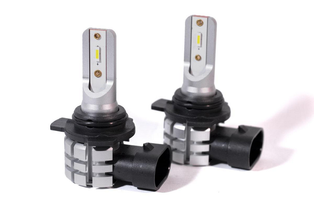 Комплект світлодіодних ламп M5 HIR2 12-24V 40W PX22d chip 3570 6500K Харків - фото 1