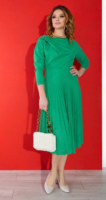 Стильное замшевое платье плиссе (50) Киев - изображение 6