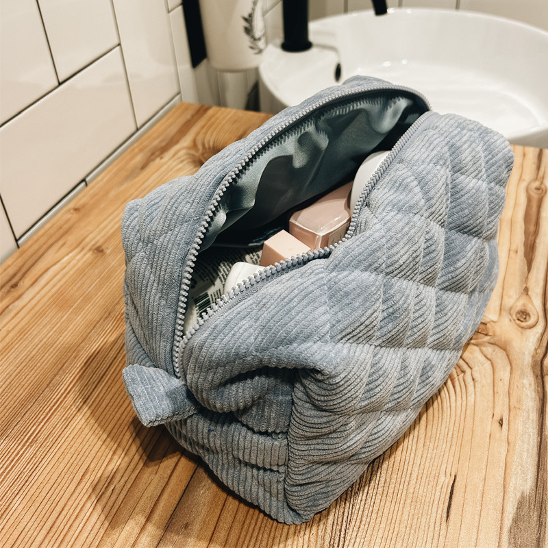 Большая женская вельветовая косметичка 24x13x13 см (Голубой) Сумы - изображение 4