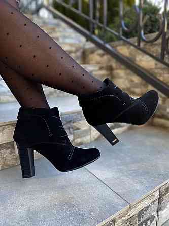 Жіночі черевики YDG модель 603 чорні натуральна замша каблук 9 см розмір 37р. (1045) Коломия