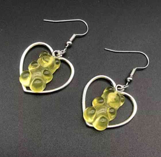 Серьги мармеладные мишки в сердечке желтые - размер мишки 2,3*1,8см, смола Киев