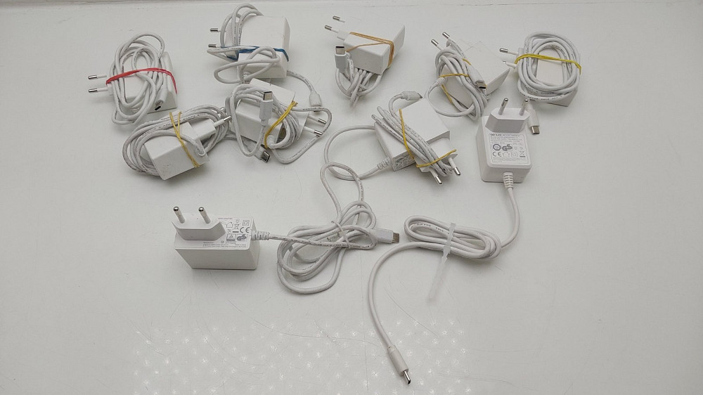 Адаптер живлення Type C 5 V 2 A (товар вживаний) Луцк - изображение 2