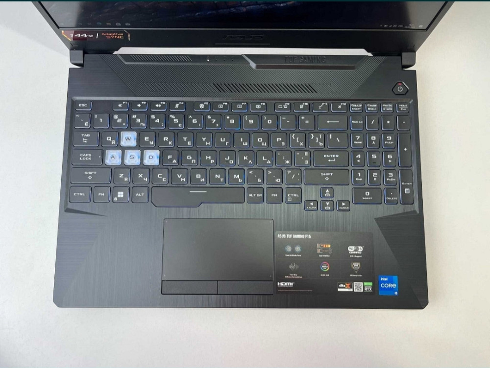 Ноутбук в ідеальному стані, випуск ноутбука 12.2022 Харків - фото 2