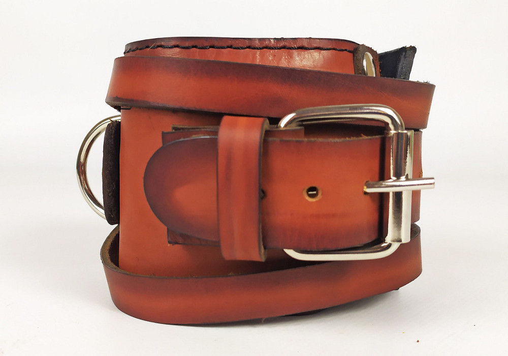 EasyFit Манжета EasyFit F8 коричнева для тяги на тренажері (шкіра) Київ - фото 1