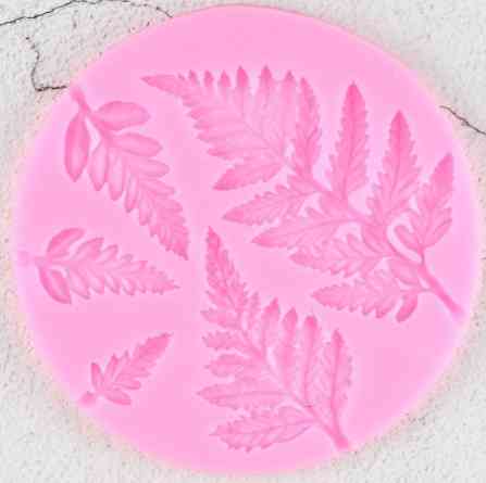 Молд кондитерский Листья папоротника 92 мм розовый Киев