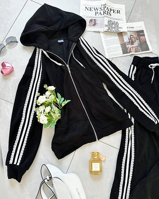 Жіночий стильний прогулянковий велюровий костюм-двійка Чорний, 48/50 Одеса - фото 1