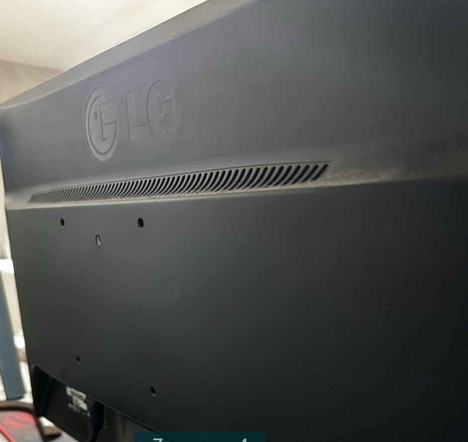 Монитор LG 23