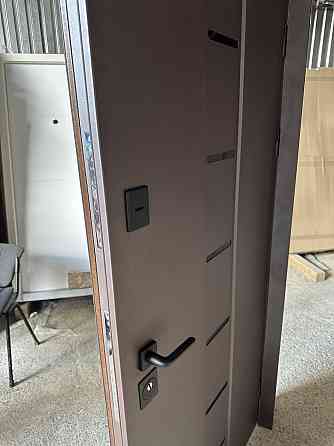 Двери уличные Redfort, модель НИКА Браун (Металл/МДФ), 2 контура Киев