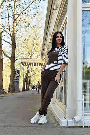 Спортивный костюм 