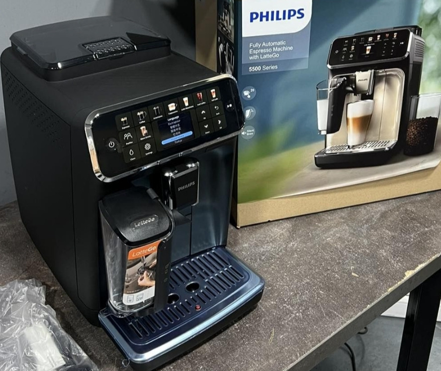 Кавомашина Philips Latte Go EP 5500 Київ - фото 2