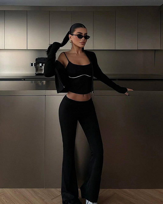 Жіночий стильний повсякденний костюм-трійка з мікродайвінгу Чорний, 42/44 Одеса - фото 2