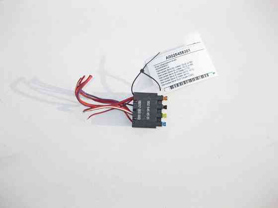 Mercedes-Benz  A0025458301 Блок запобіжників ML GLE W166 C292 GL GLS X166 SLK R170 E-Class W212 S212 Одесса