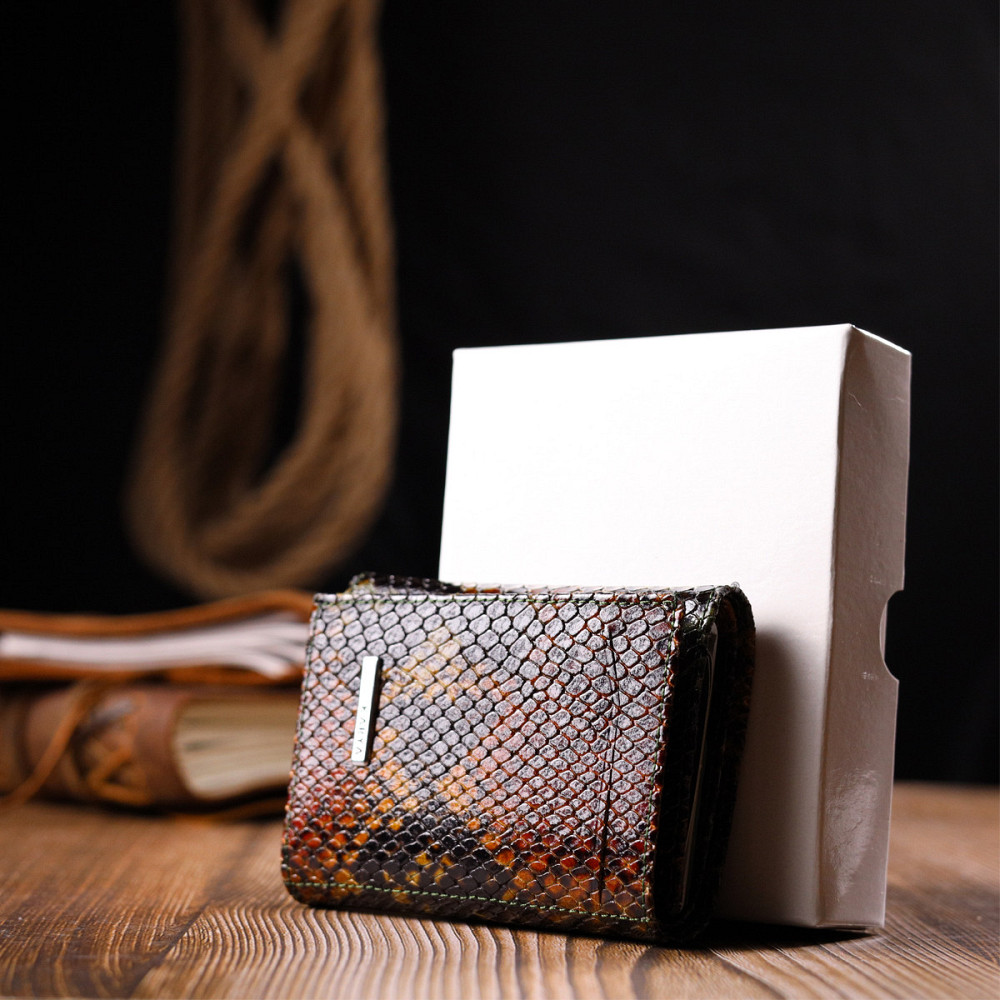 Лакована візитниця з натуральної фактурної шкіри під змію KARYA 20988 Різнокольоровий Київ - фото 1
