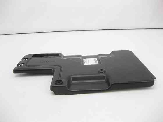 Mercedes-Benz  A1666840318 Кришка під переднім правим сидінням над АКБ ML/GLE W166 GLE Coupe C292 GL/GLS X166 Одеса