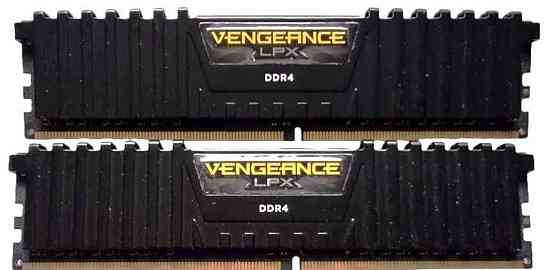 Corsair Vengeance Оперативна пам'ять DDR4 16GB (комплект 2*8GB) 3000MHz PC4-24000 Харків