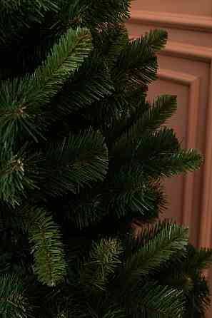 Зелена штучна ялинка 0,9 м для святкового декору Київ