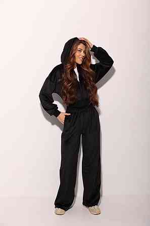 Женский прогулочный костюм двойка: кофта на молнии и брюки велюр Одесса