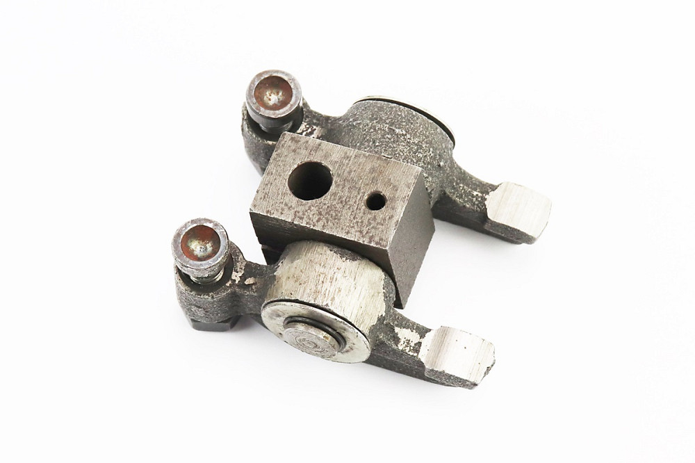 Коромисла клапанів у зборі Киев - изображение 1