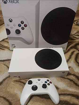 Приставка Xbox Series S в отличном состоянии. Харьков