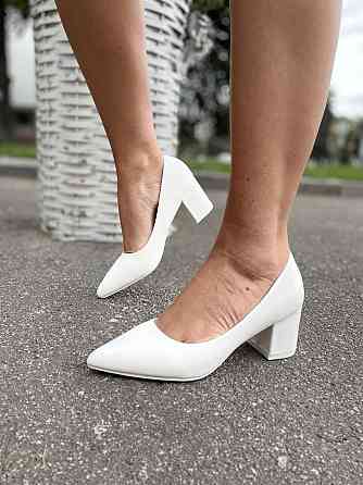 Seastar Туфлі жіночі SEASTAR білі еко-шкіра 36р.-23.5см 38р.-24.5см каблук (GG-77 3223) Коломия