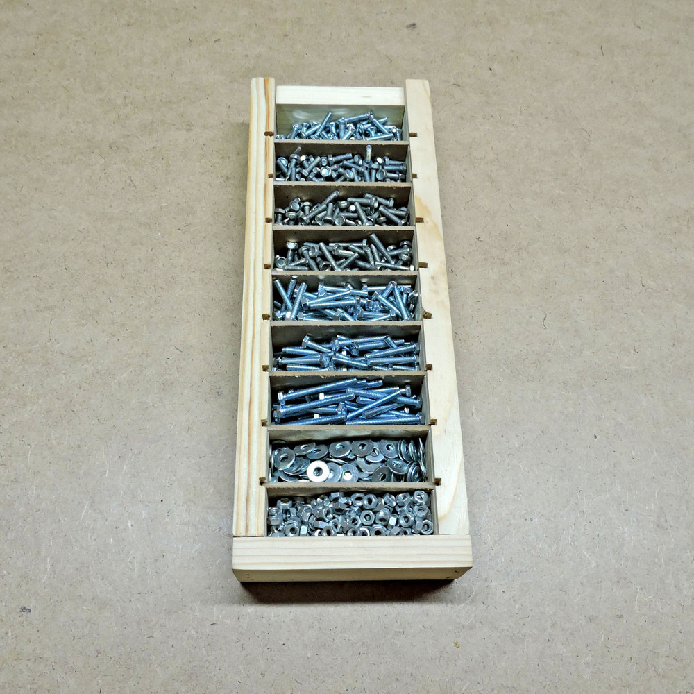 Набір 1х болтів, гайок, шайб М4 1100шт Миколаїв - фото 1