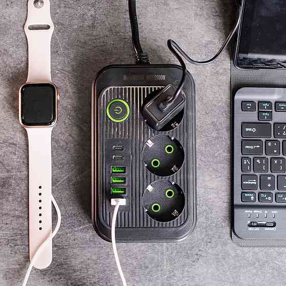 Сетевой фильтр кабель 4.75 м удлинитель F16 на 3 розетки 4 usb 2 type-c и кнопкой отключения Черный HP-5-22 Киев