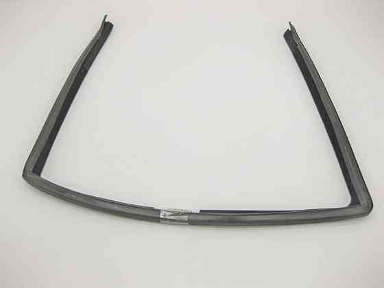 Mercedes-Benz  A2207350125 Ущільнювач опускного скла задніх лівих дверей S-Class W220 Одеса