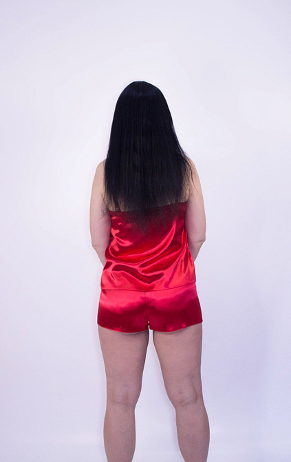 Пижама женская с шортами атласная Красный L Харьков - изображение 8