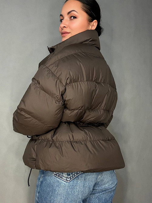 Куртка женская Fashion 3097 пуффер оверсайз со шнурком на талии коричневая, коричневый, S Киев - изображение 10
