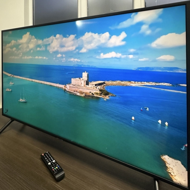 Телевизор Samsung 4K Smart TV UE49NU7178U Киев - изображение 4