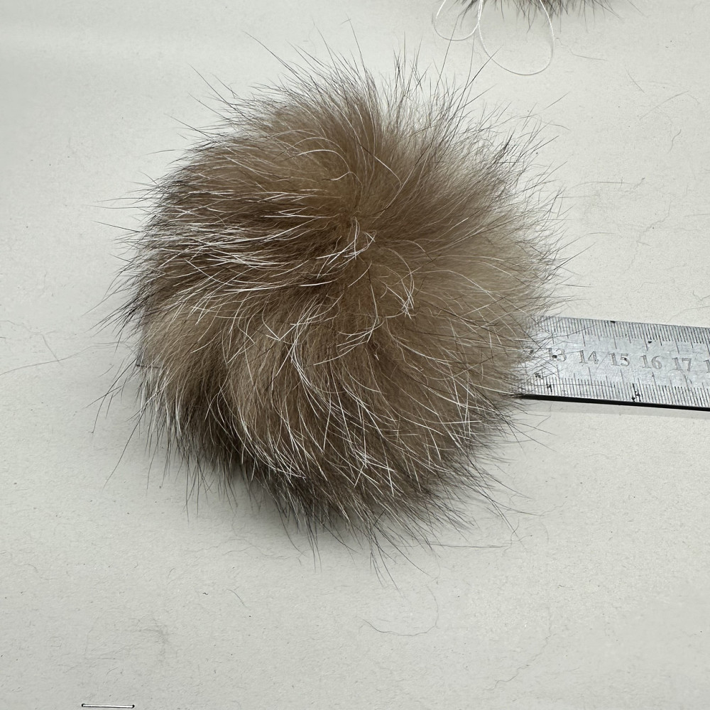 Помпон из натурального меха блюфрост 10-12 см Рыжий Харьков - изображение 1