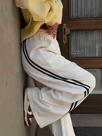 Женские спортивные штаны с лампасами двунитка Молочный, 42/44 Одесса