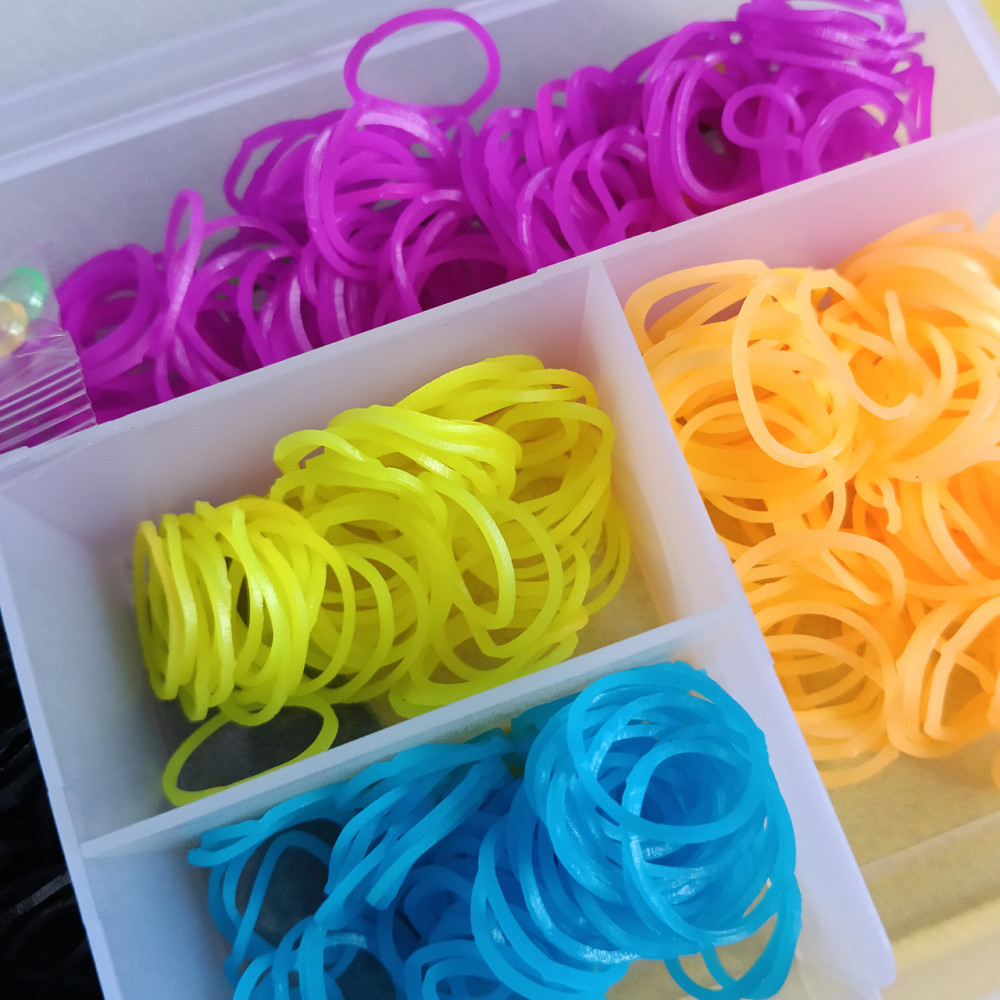 Набор резинок для плетения браслетов в чемодане. Киев - изображение 3