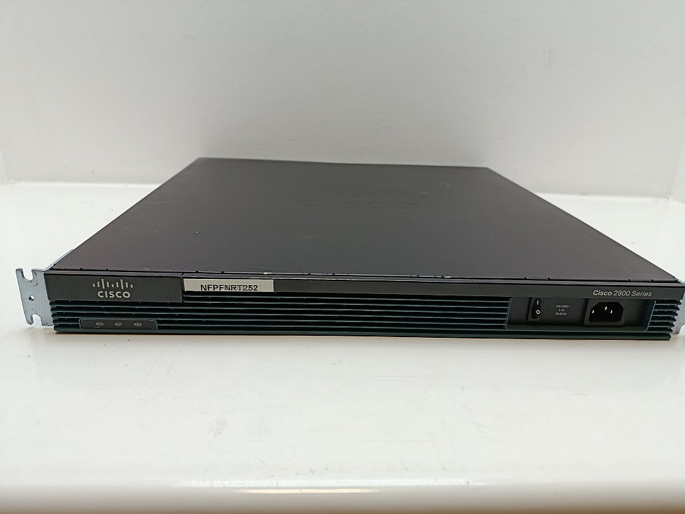 Маршрутизатор, роутер Cisco 2901/K9 V06 (товар вживаний) Луцьк - фото 1