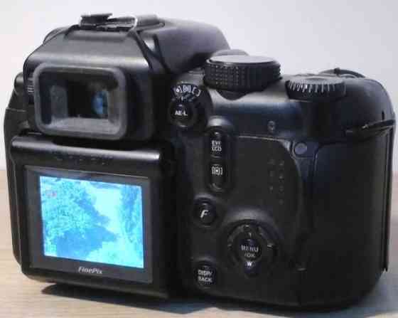Фотоапарат цифровий FUJIFILM FinePix S9500 Київ