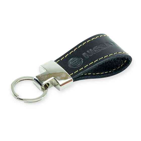 Брелок Nissan шкіряний тиснений чорний, прострочений, метал. затискач Мукачево