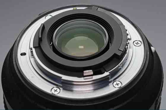 Объектив Nikon 18-140mm. 3.5-5.6G ED VR Киев