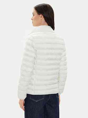 Женская полубатальная демисезонная стеганая куртка Nike Киев