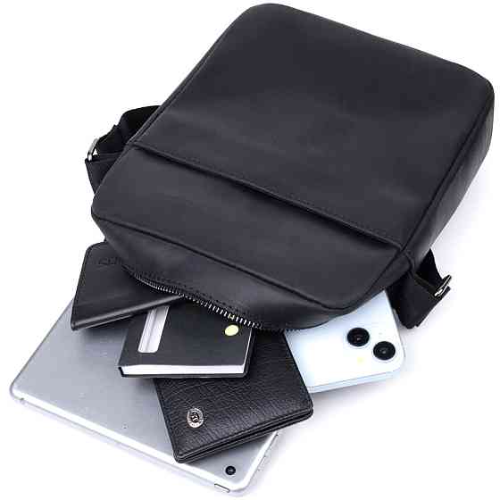 Чоловіча сумка через плече з матової шкіри Shvigel 22848 Чорна Київ