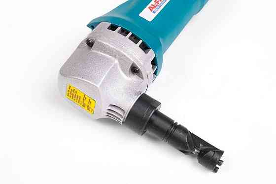 Електроножиці по металу AL-FA ALNB18 – потужність 1600 Вт, різ металу до 2.5 мм, для професійного використання Львів