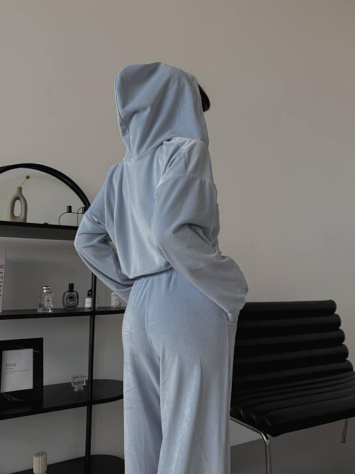 Жіночий м'який прогулянковий костюм-двійка: кофта та штани з велюру Блакитний, 46/48 Одеса - фото 5