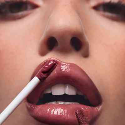 Блиск для губ Pupa Shock Plump Lip Gloss 004 - Cherry Cola (8011607398720) Вінниця