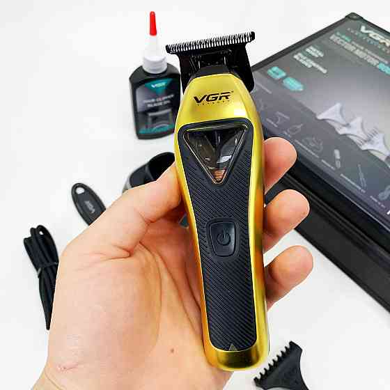 Машинка для стрижки волосся і потилиці VGR V-994, Професійна машинка для стрижки волосся з насадками YP-87 Івано-Франківськ